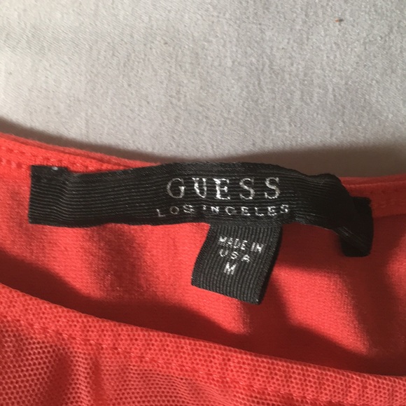 GUESS - Picture 2 of 3